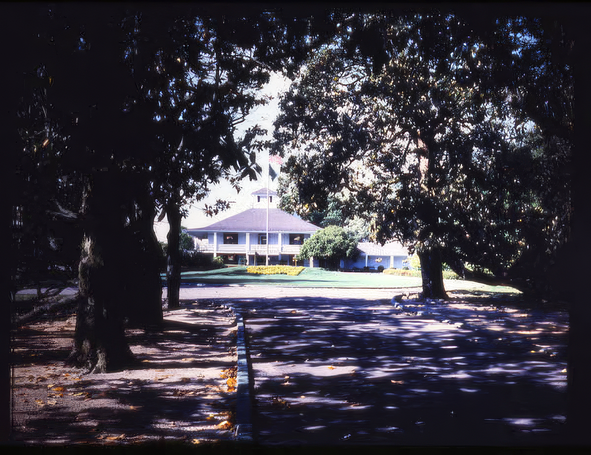 Augusta National Clubhouse, Photographer Van Jones Martin, Courtesy Atlanta History Center